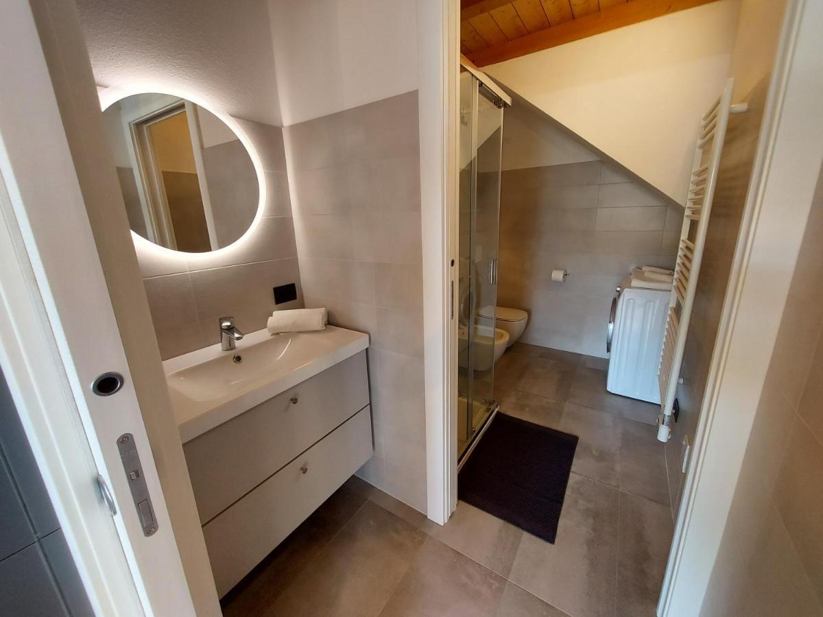 Our Happy Place - Casa Vacanze Per Il Viaggiatore Slow Mandello del Lario Exterior foto