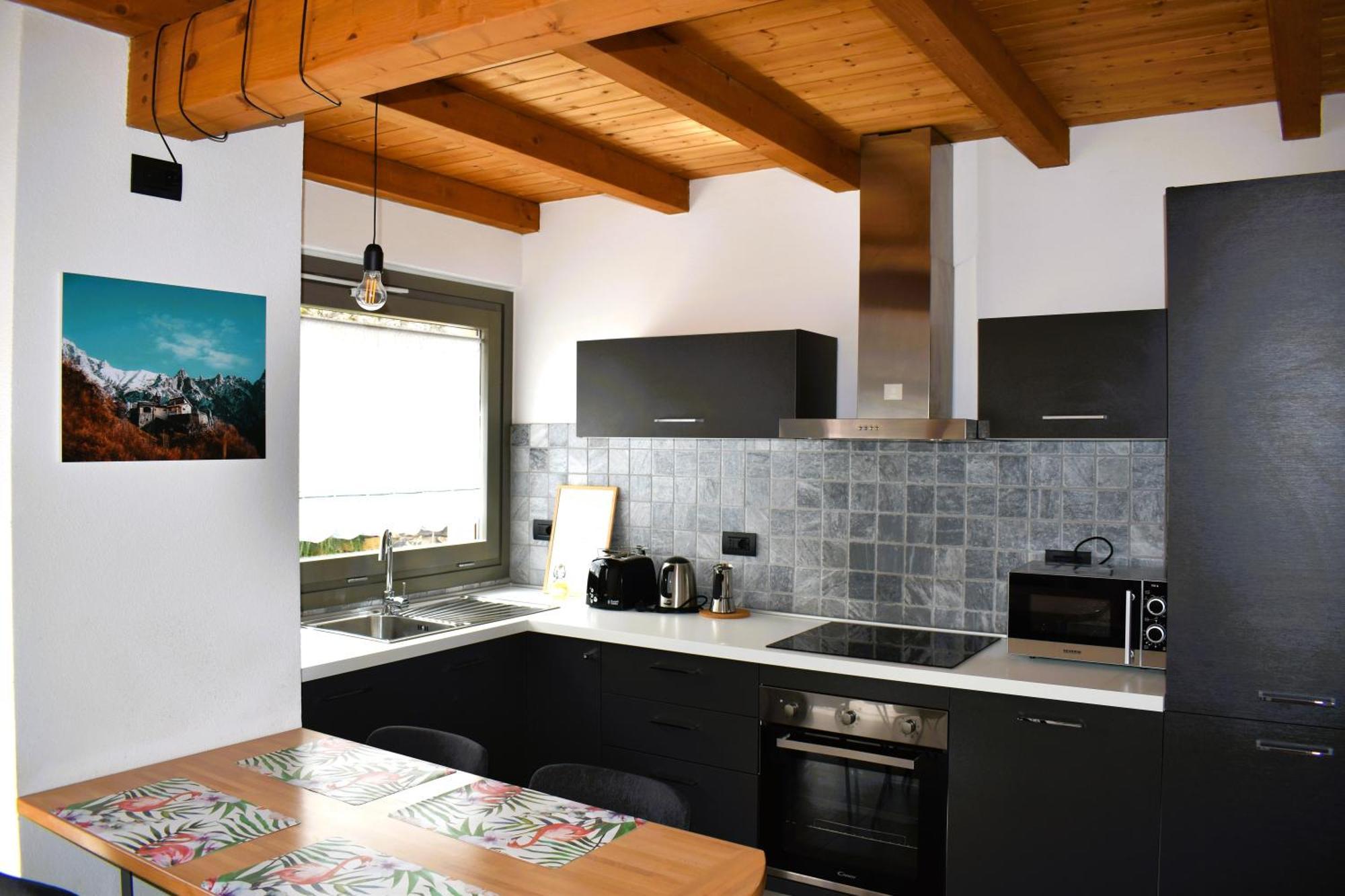 Our Happy Place - Casa Vacanze Per Il Viaggiatore Slow Mandello del Lario Exterior foto